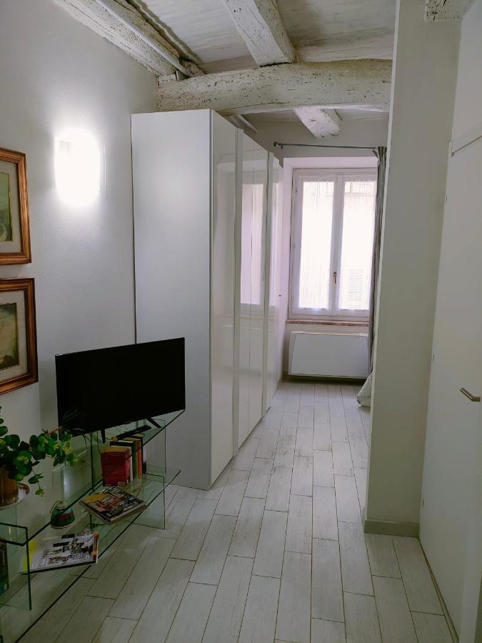 Il Cortiletto Casa Vacanza Треви Экстерьер фото